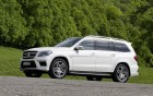 Mercedes-Benz GL 63 AMG - front profil of the luxury car: 360 luxury services