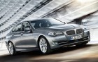 BMW série 5 - vue côté avant - voiture de luxe avec chauffeur sur 360° luxury services