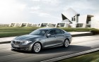 BMW série 5 - vue profil - voiture de luxe avec chauffeur sur 360° luxury services
