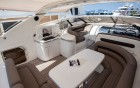 ANTHINEA, Princess V50 - vue du pont, salon extérieur du yacht